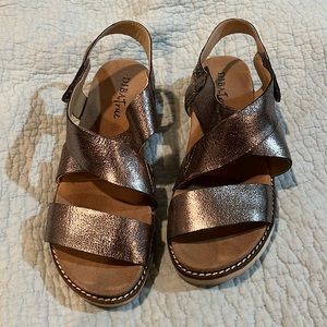 Dina True silver leather strapped sandals